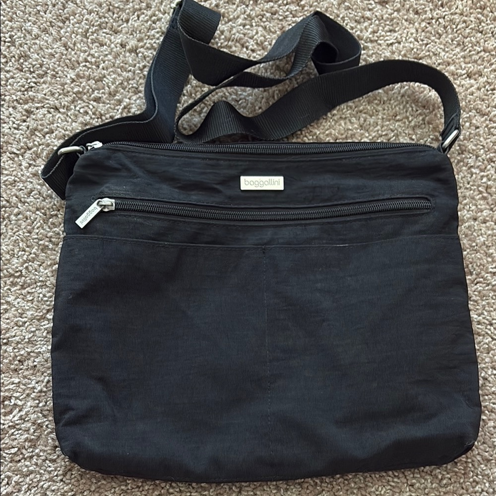 Baggallini Crossbody